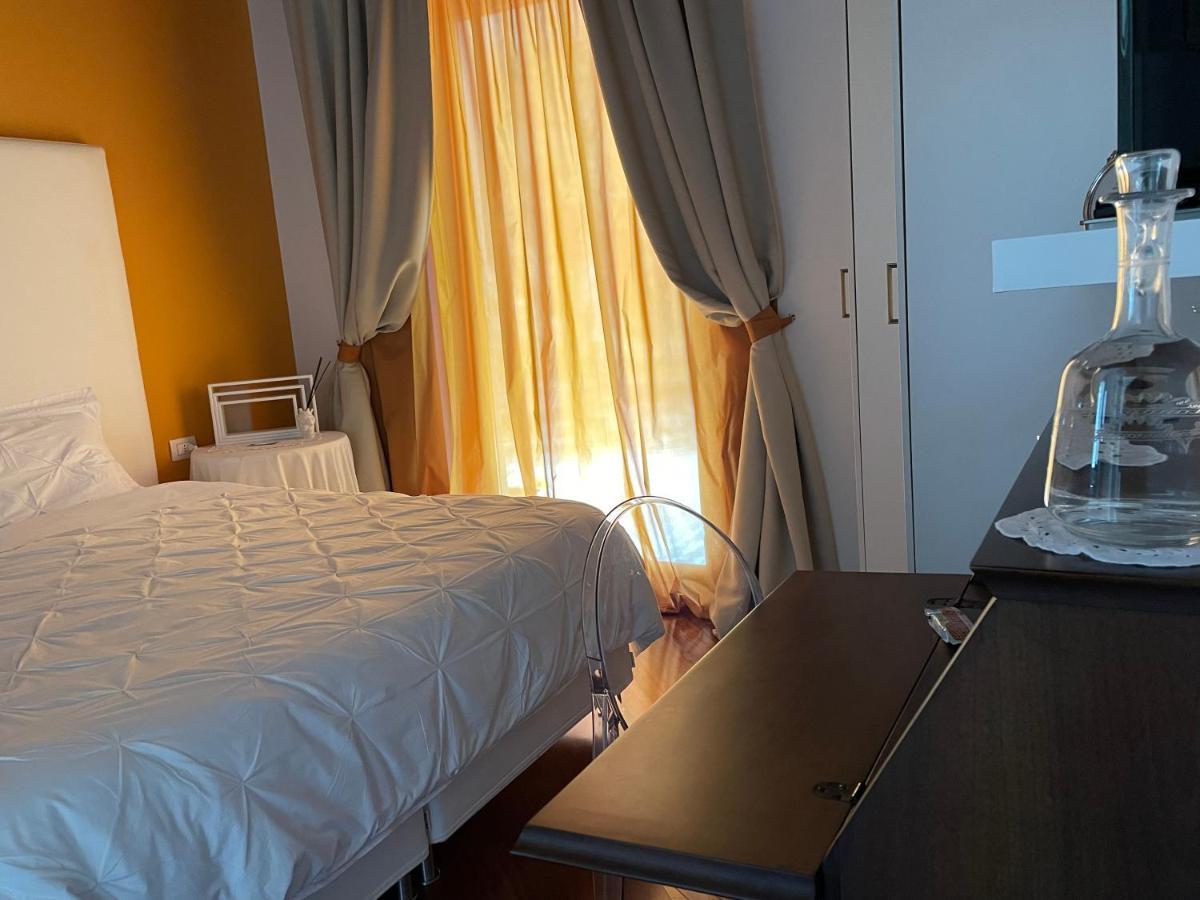 Vieniacasaccadia Bed & Breakfast Екстериор снимка